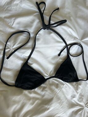 Frankie's Bikinis Black Ribbed Nick Triangle Bikini Top size xs
